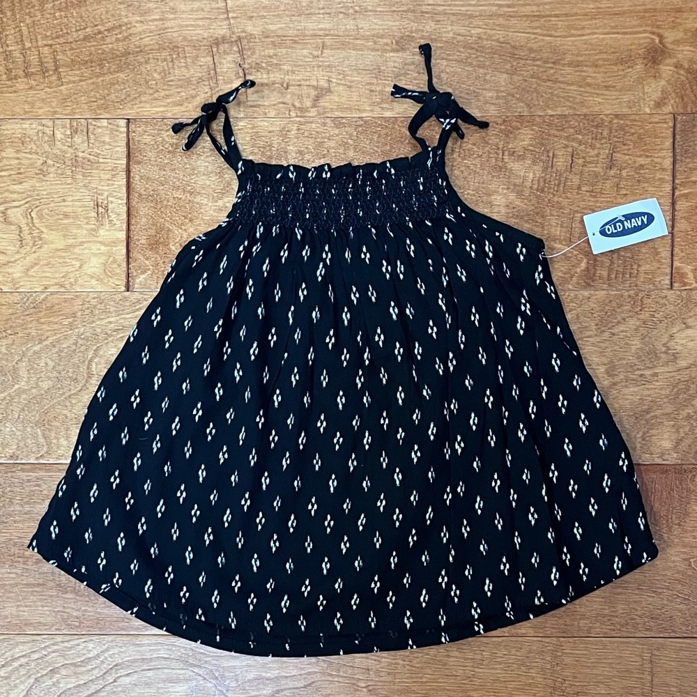 NEW WITH TAGS! Toddler Girls Old Navy Swing Smocked Tank Top - 4T